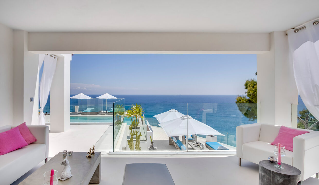 Luxury villa with incredible seaview