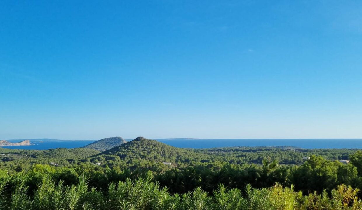 Stunning villa in Es Cubells