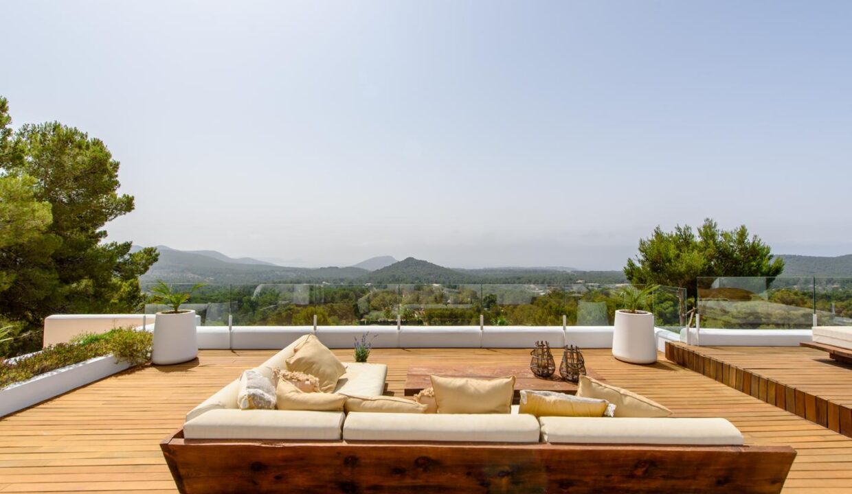 Stunning villa in Es Cubells