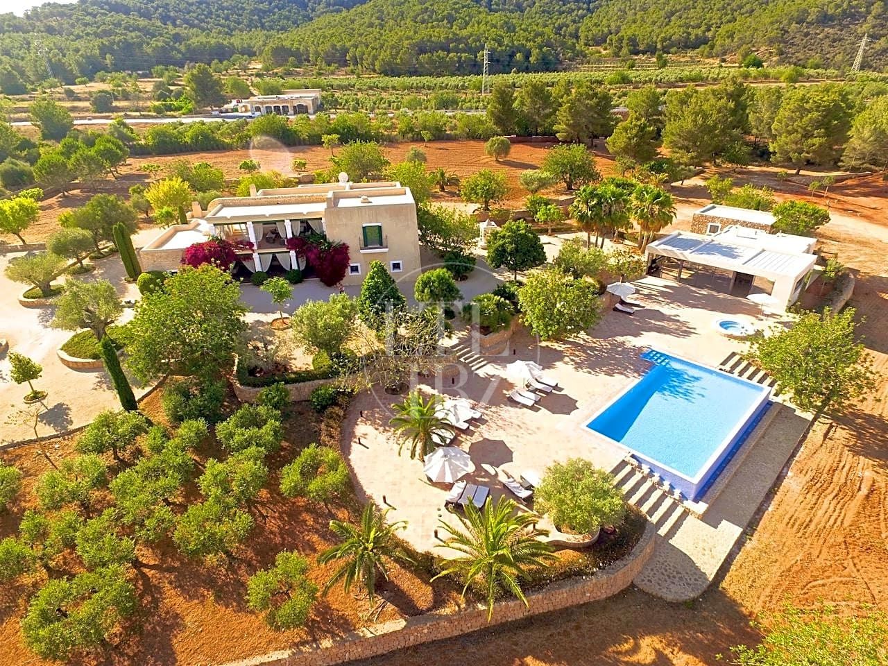 Countryside Typical Ibiza’s Villa | Love to live Events