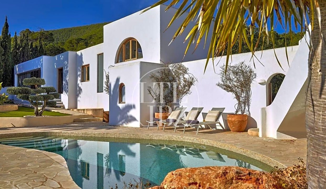 Enchanting villa for holidays