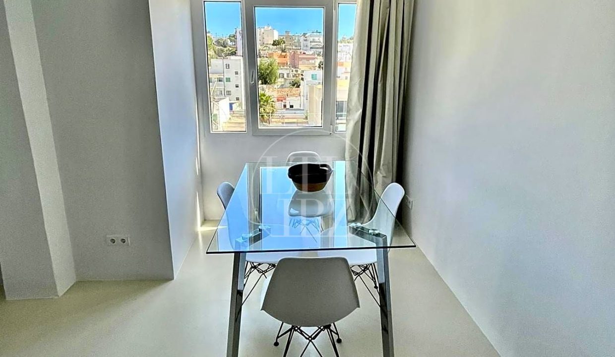 Exclusive Newly Renovated Apartment