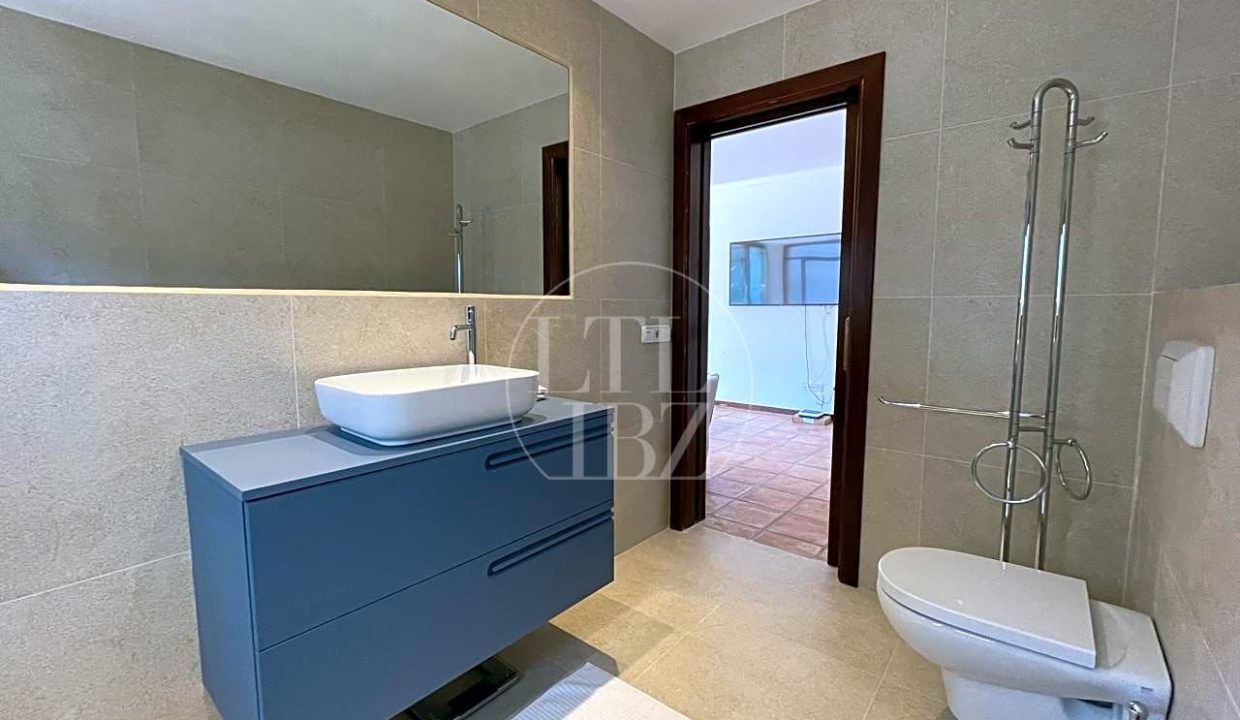 Seasonal Apartment in Illa Plana