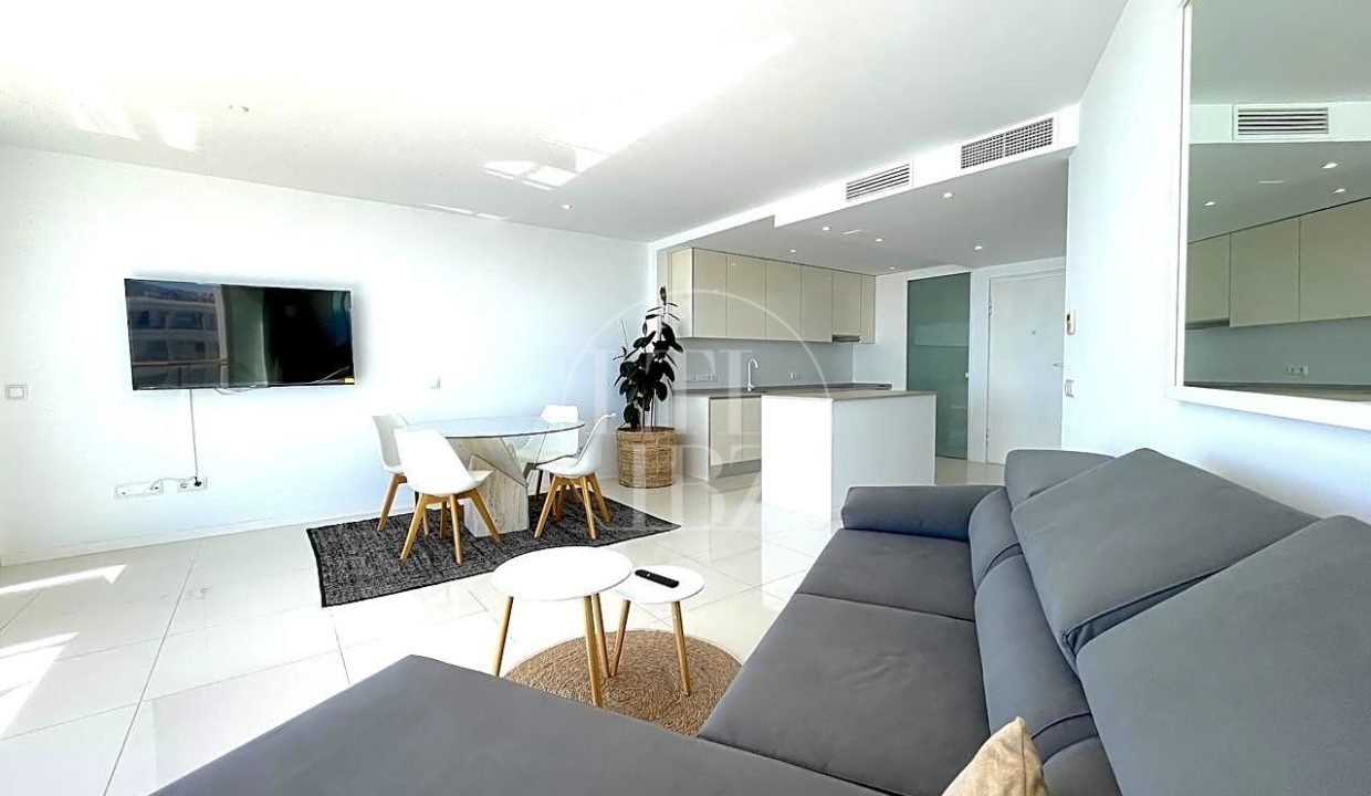 First Line Apartment in Playa d'en Bossa