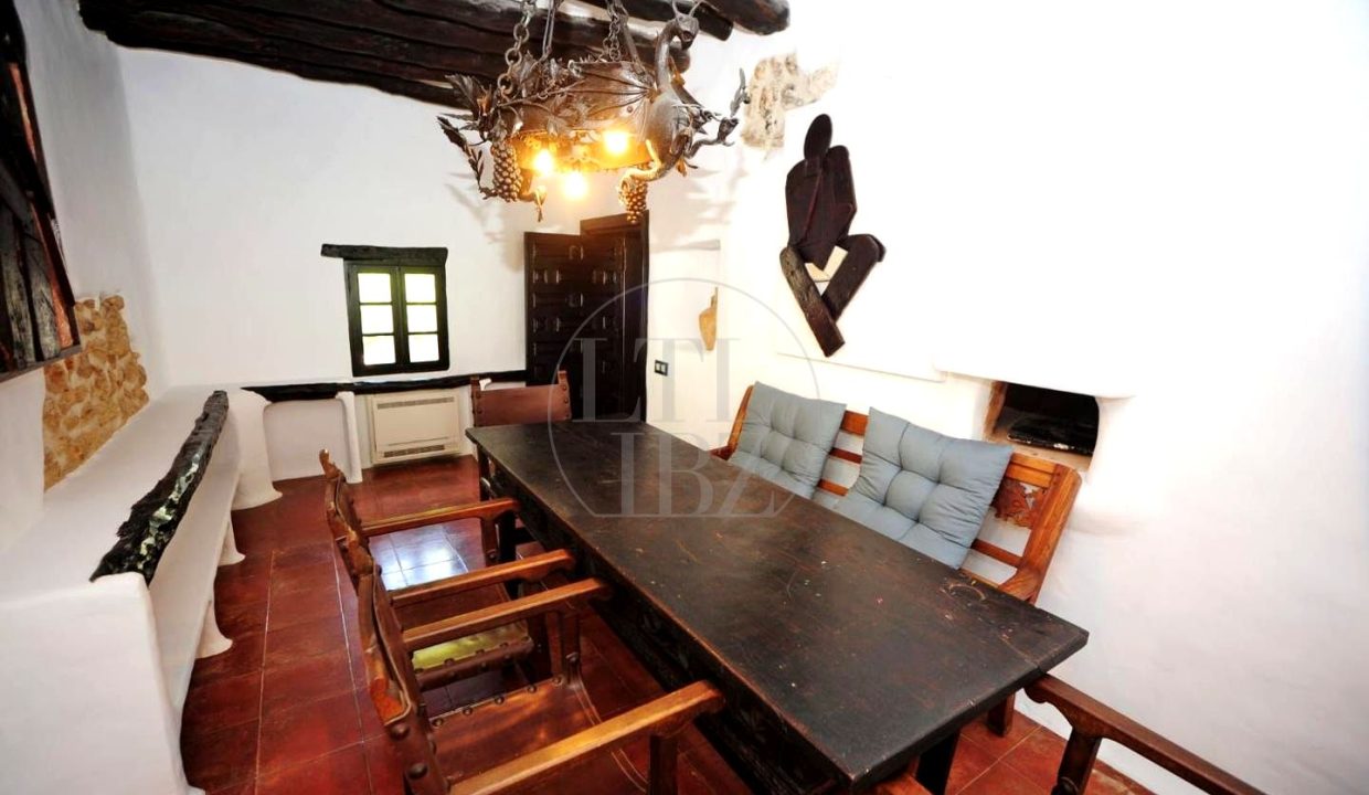 Stylish Finca for Annual Rent